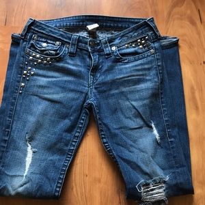True Religion Billy Distressed w/studs Sz 31
